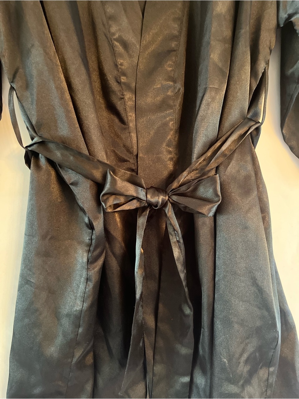 La Vie En Rose Black Satin Kimono Robe | Minimalist Chic Loungewear - Picture 2 of 7